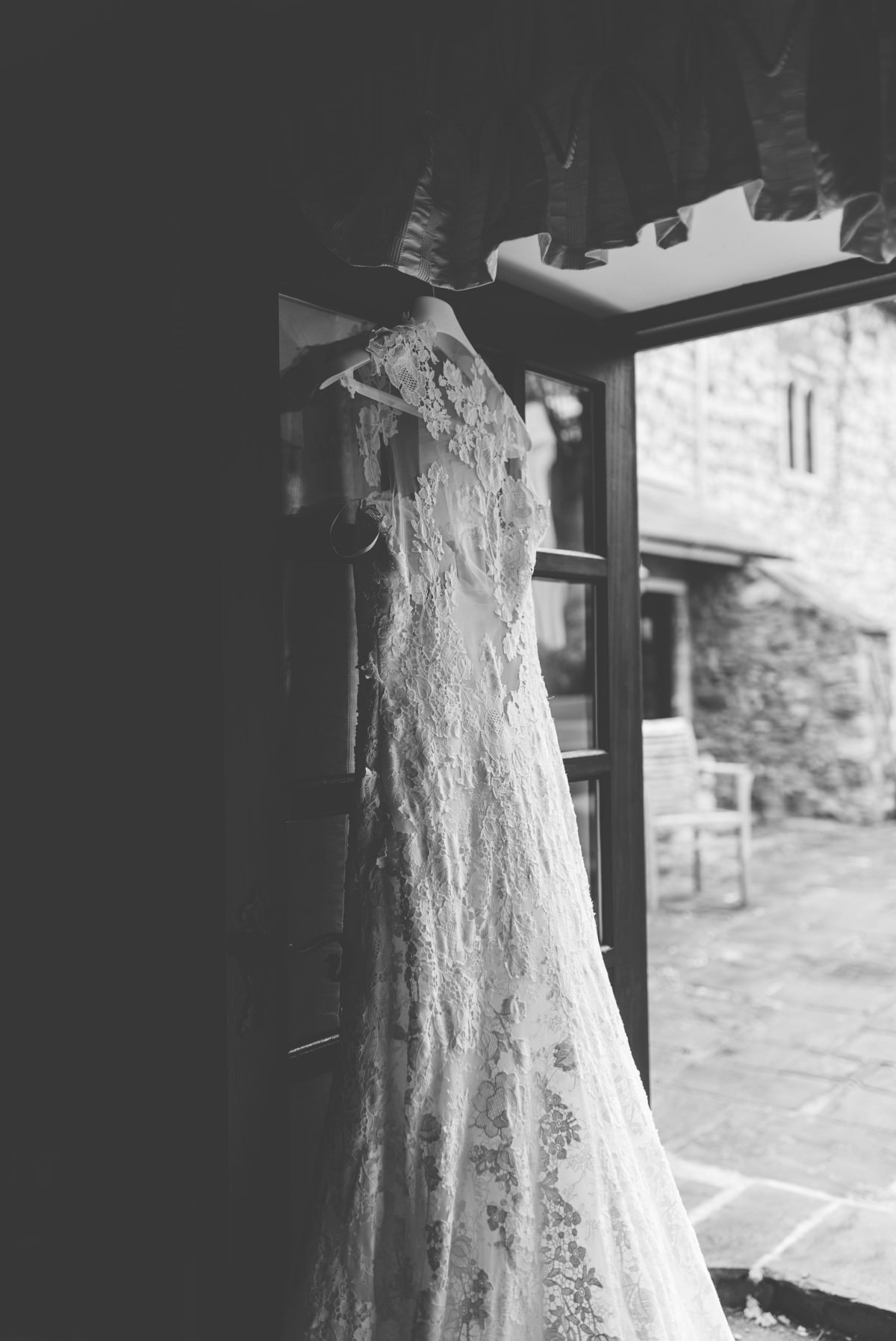 rachel_lambert_photography_welsh_wedding_photographer_pencoed_house_kate_dave_ 2