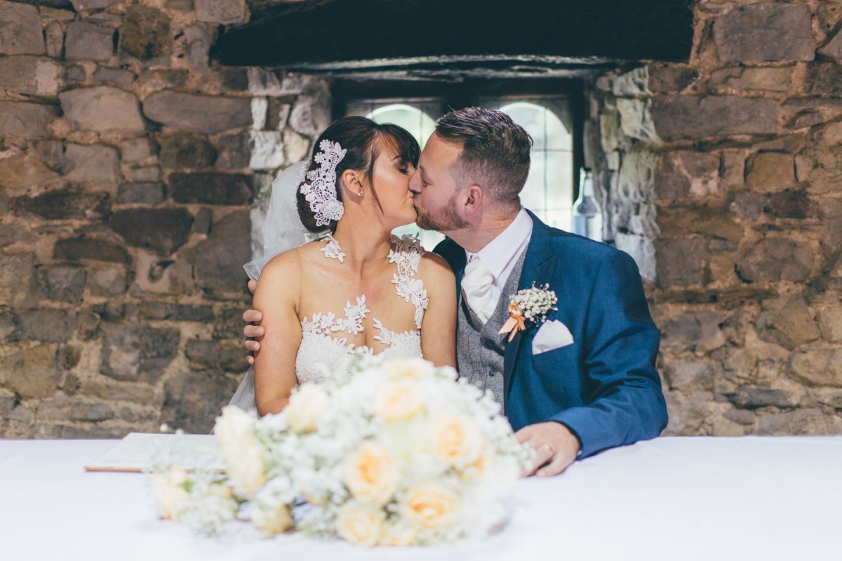 rachel_lambert_photography_welsh_wedding_photographer_pencoed_house_kate_dave_ 21