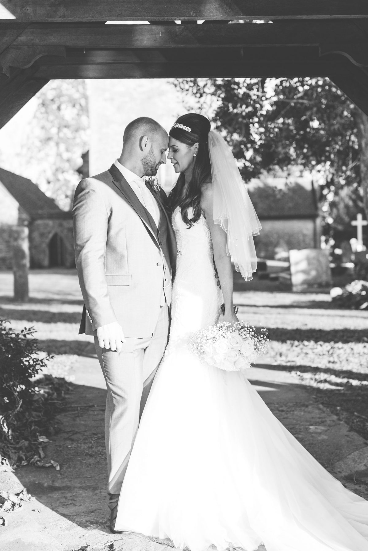 welsh_wedding_photographer_rachel_lambert_photography_decourceys_cardiff_rhiannon_gavin_ 44