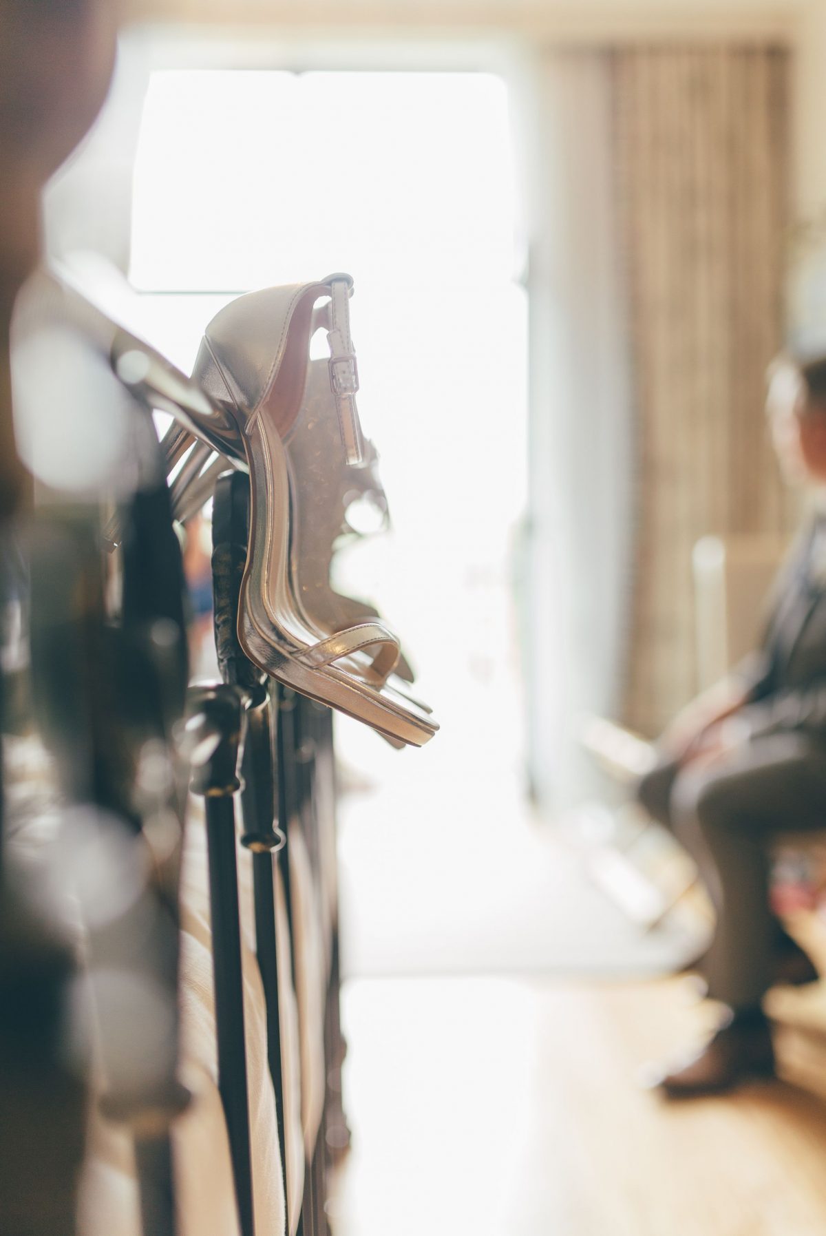 welsh_wedding_photographer_rachel_lambert_photography_canada_lake_lodge_michaela_haydn_ 14