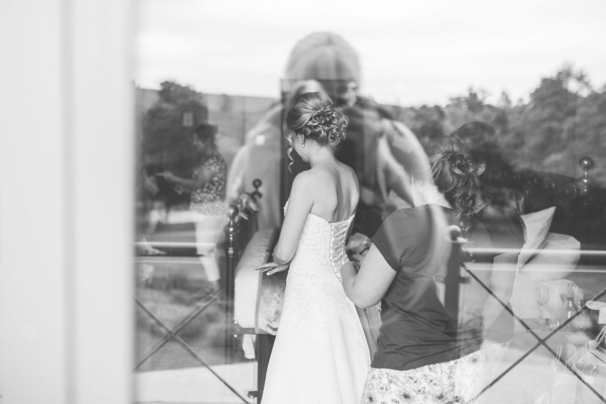 welsh_wedding_photographer_rachel_lambert_photography_canada_lake_lodge_michaela_haydn_ 23