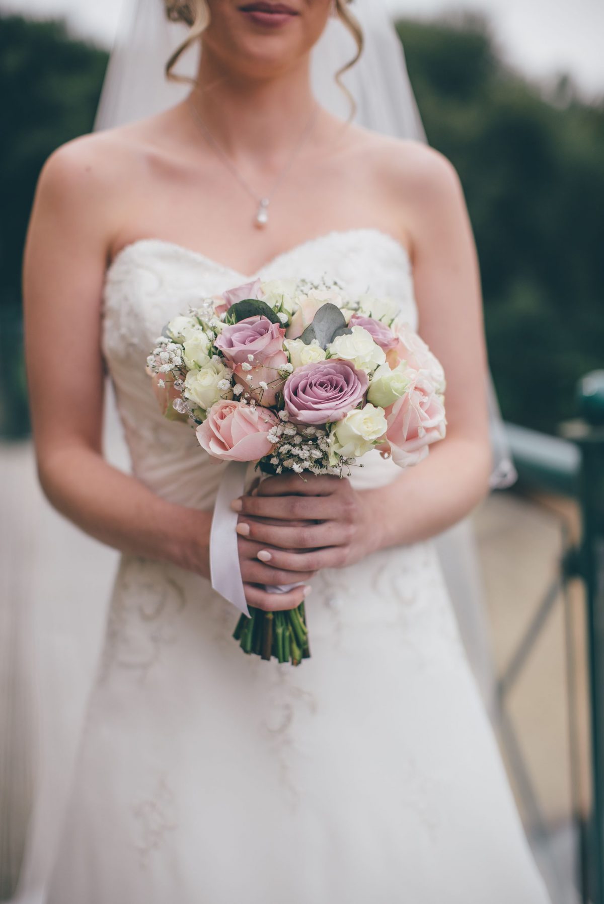 welsh_wedding_photographer_rachel_lambert_photography_canada_lake_lodge_michaela_haydn_ 26