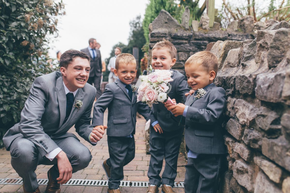 welsh_wedding_photographer_rachel_lambert_photography_canada_lake_lodge_michaela_haydn_ 40