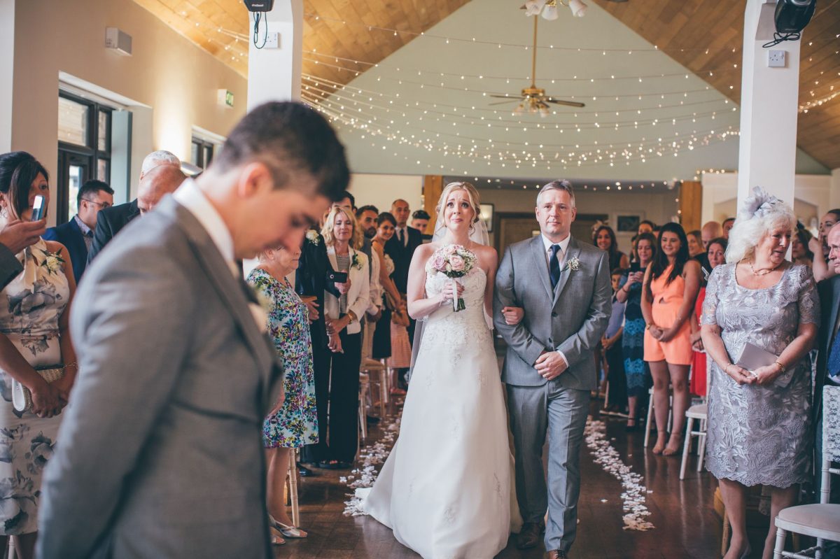 welsh_wedding_photographer_rachel_lambert_photography_canada_lake_lodge_michaela_haydn_ 51