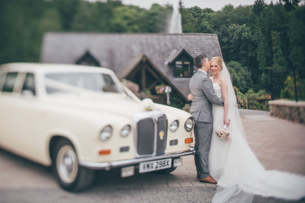 welsh_wedding_photographer_rachel_lambert_photography_canada_lake_lodge_michaela_haydn_ 70