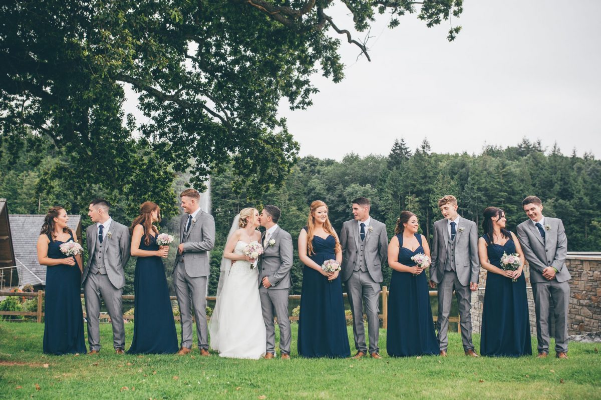 welsh_wedding_photographer_rachel_lambert_photography_canada_lake_lodge_michaela_haydn_ 74
