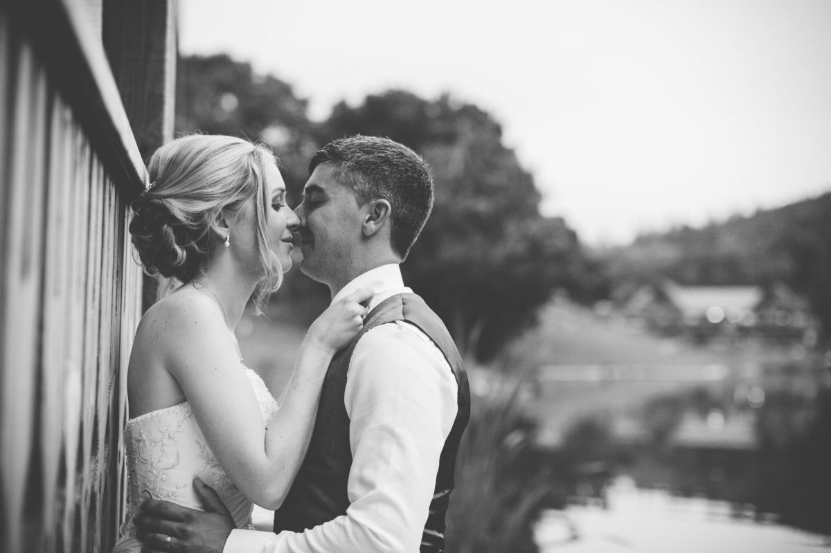 welsh_wedding_photographer_rachel_lambert_photography_canada_lake_lodge_michaela_haydn_ 98