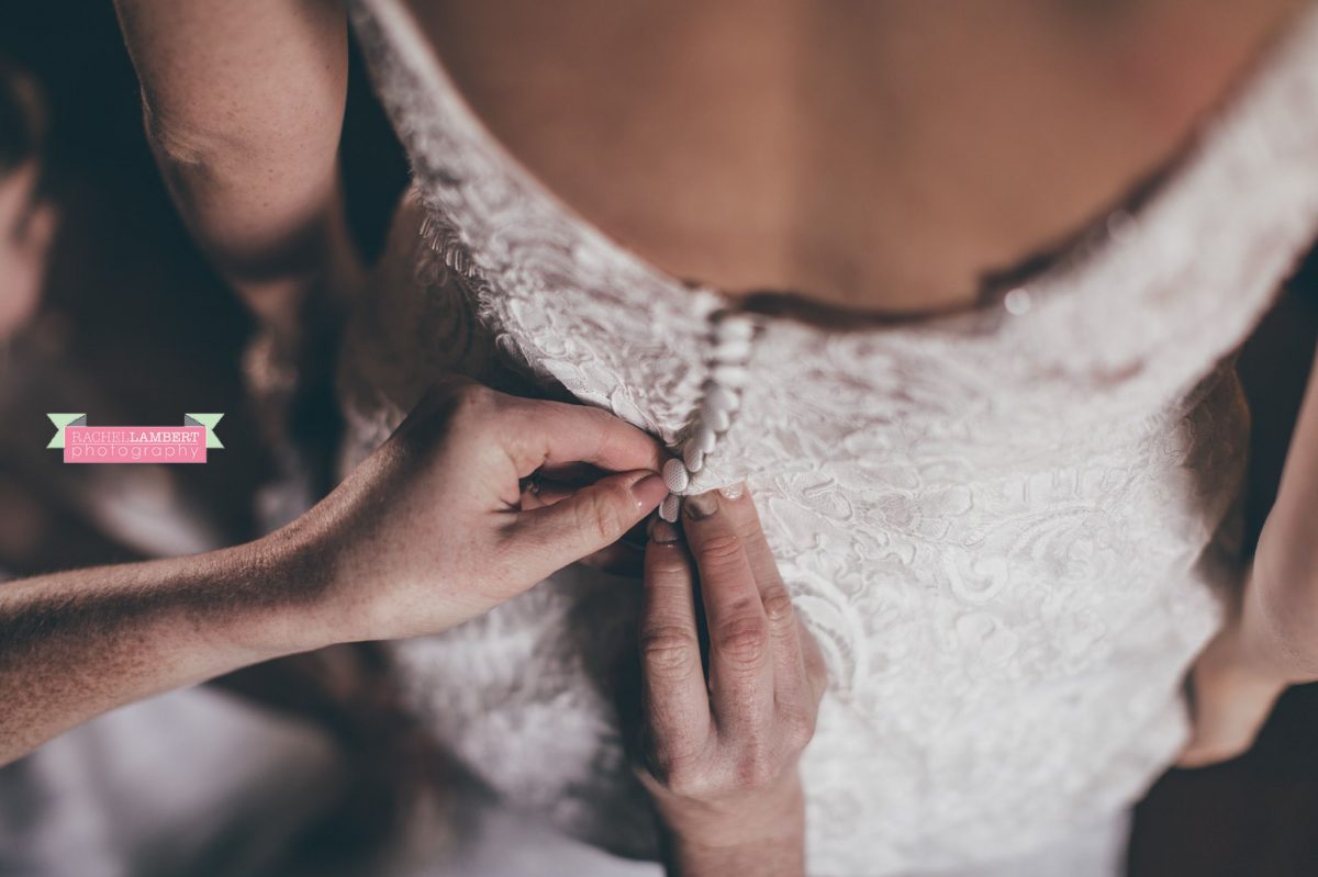 wedding in italy cortona tuscany villa san crispolto bride preperation