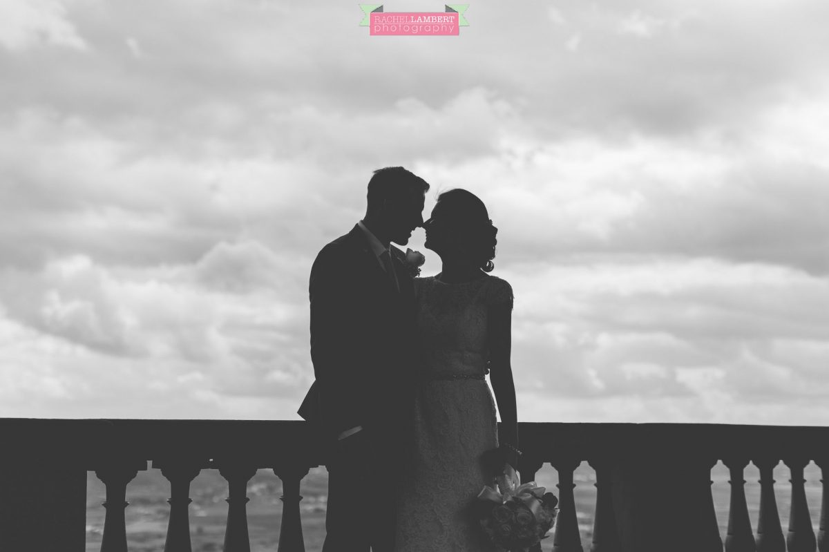 bride and groom portrait wedding in italy colour cortona tuscany silhouette