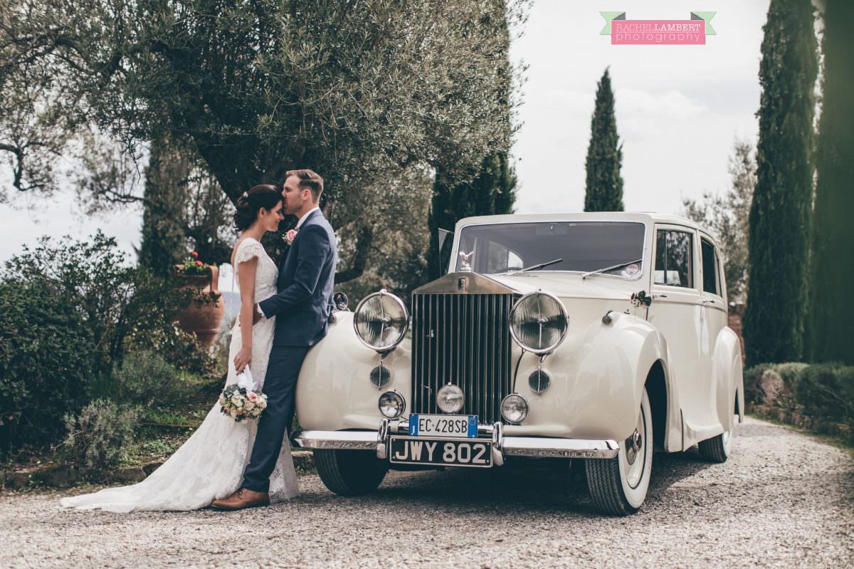 bride and groom portrait wedding in italy wedding car