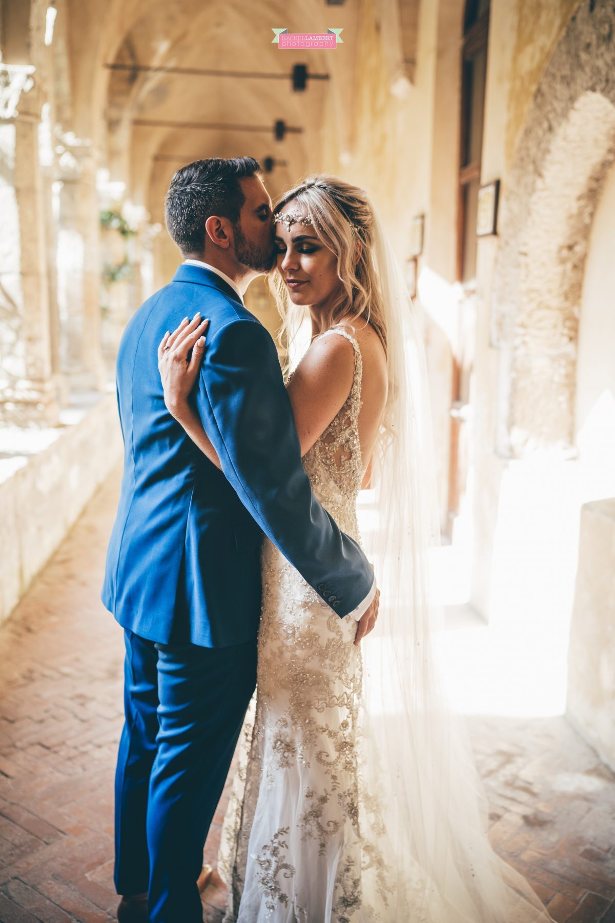 wedding photographer sorrento italy bride and groom chiostro di san francesco laura may bridal