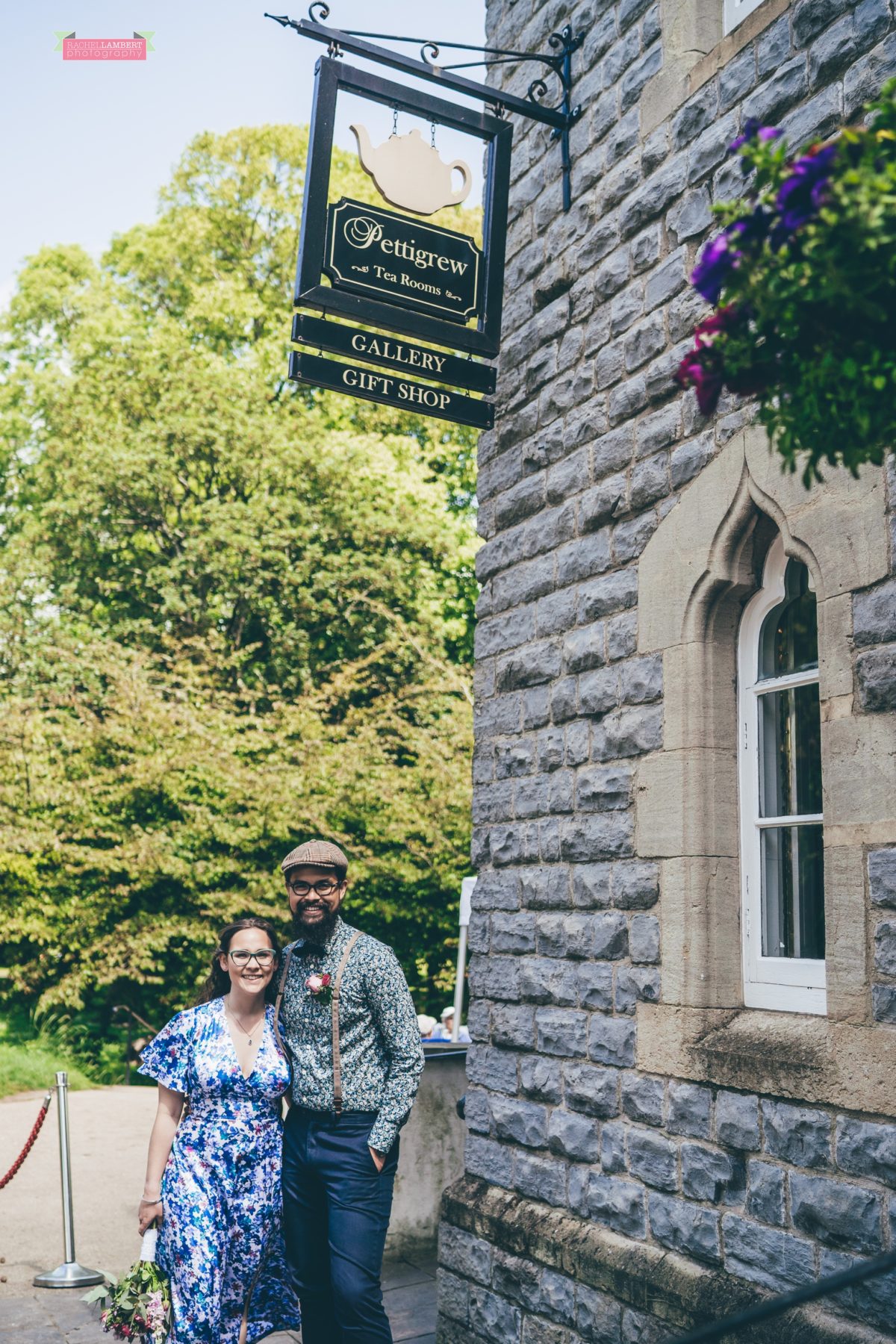 city hall cardiff wedding photographer rachel lambert photography bride and groom pettigrews in the park