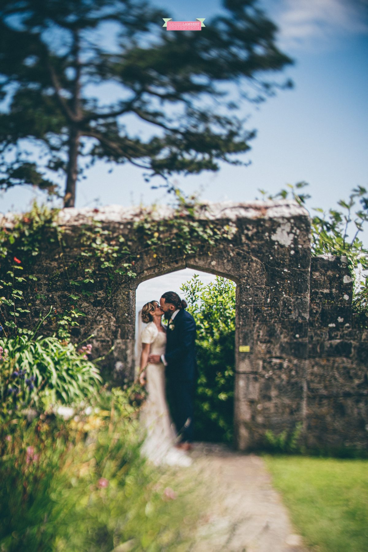 St Donats Castle Wedding Photographer Rachel Lambert Photography Cardiff Wedding Photographer