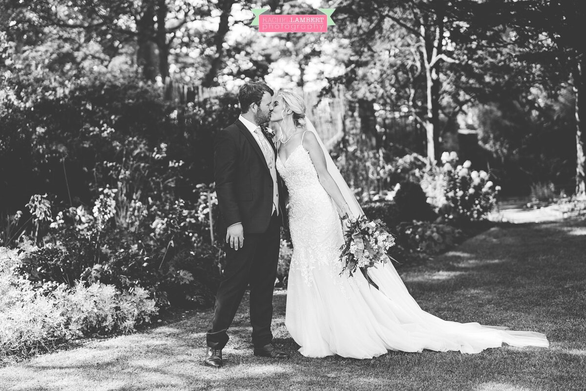 Gileston Manor Wedding Photographer