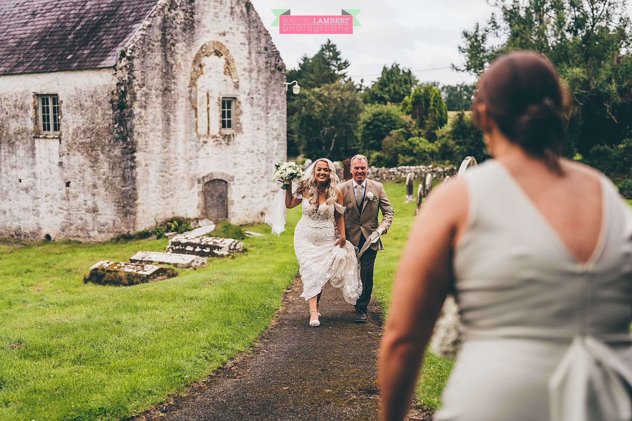 Pembrokeshire Wedding Photographer st mary's church carew
