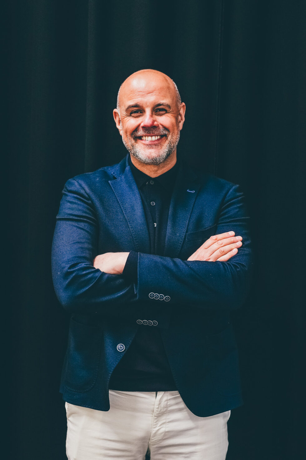 jason mohammed headshot