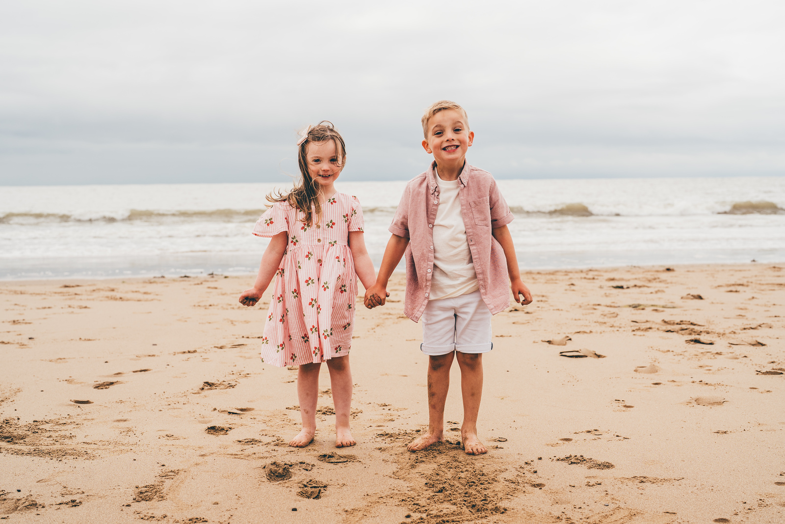 2_family_portrait_photographer_cardiff_rachel_lambert_photography_porthcawl