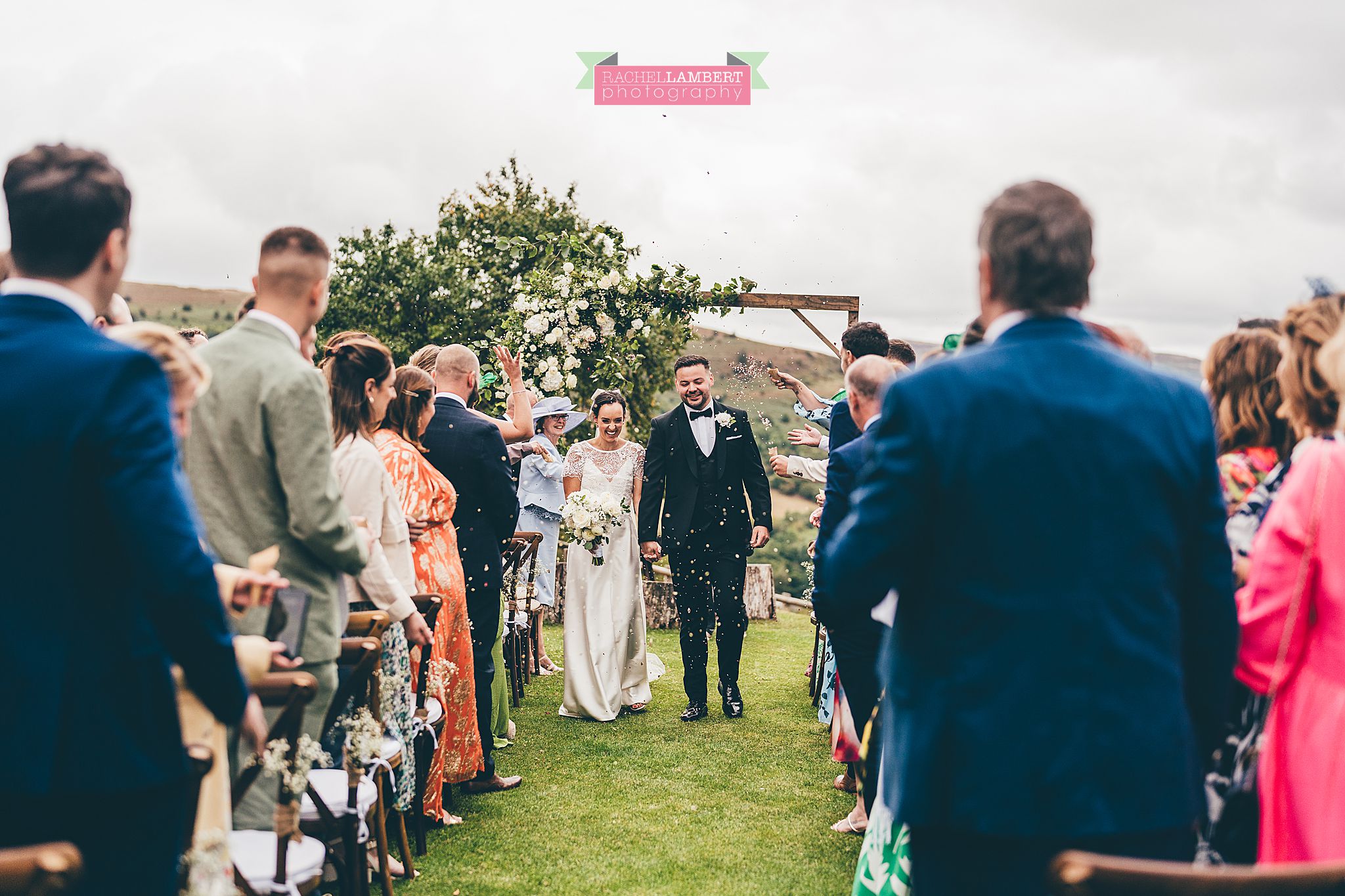 sugar loaf barn wedding photographer