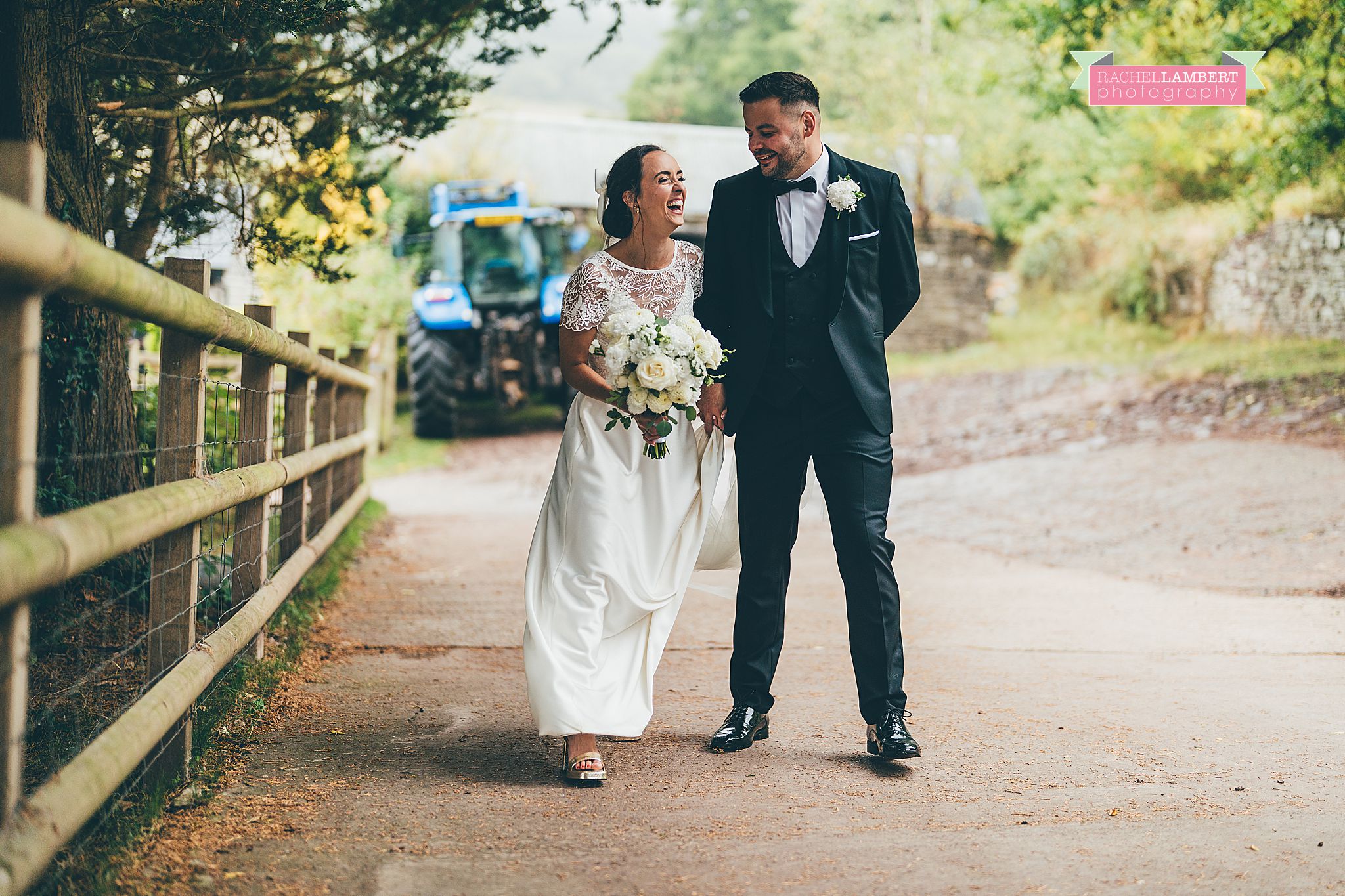 sugar loaf barn wedding photographer