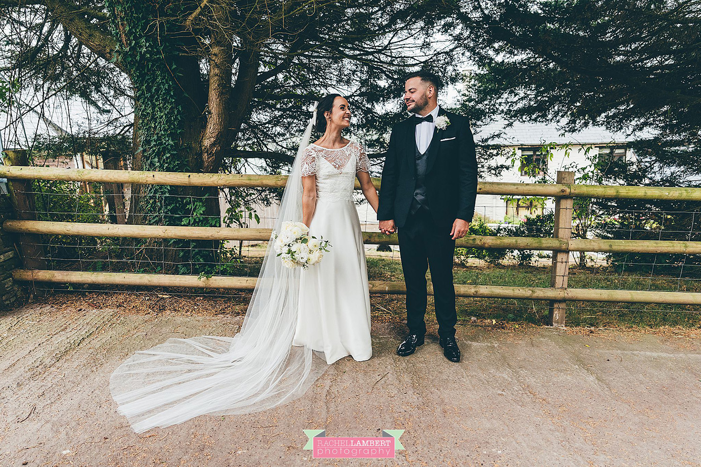 sugar loaf barn wedding photographer